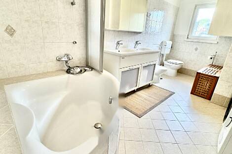 Дом с двумя этажами в Хрватинах: 11