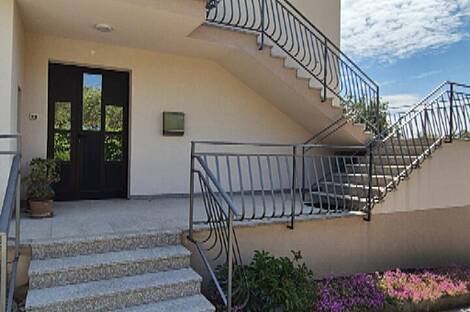 Дом с двумя этажами в Курте: 6