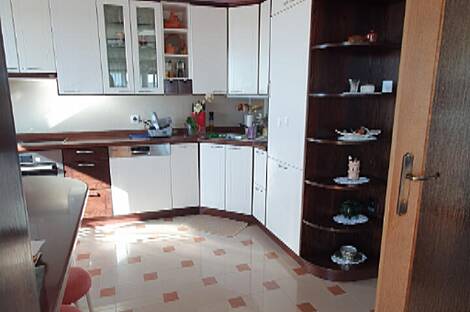 Дом с двумя этажами в Курте: 8