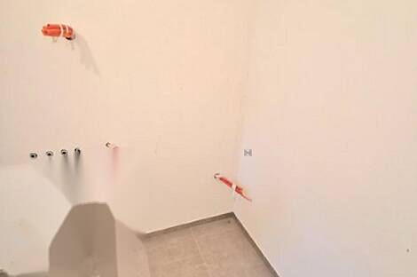 Резиденция, Чежари: 24