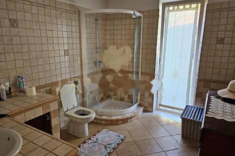 Копер, дом: 24