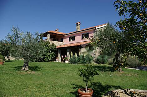 Жилище в Помяне: 1