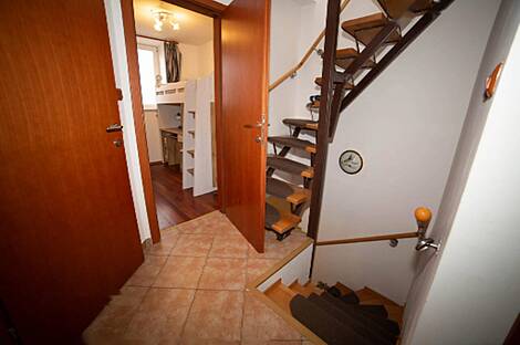 Копер, дом: 10