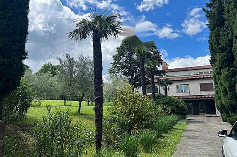 Бертохский дом: 1