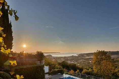 Здание, Малиа: 25