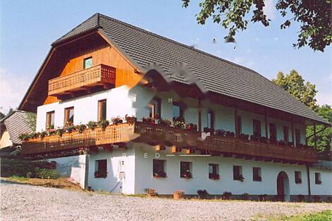 Здание, расположенное в Верхней Липнице: 6