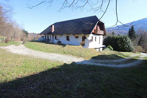 Здание, расположенное в Верхней Липнице: 13