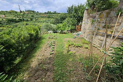 Дом Коломбан с террасой: 2