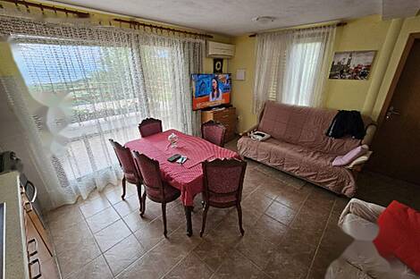 Дом Коломбан с террасой: 12