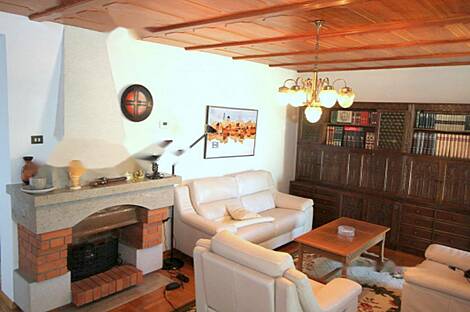 Дом в центре города Сежана: 14