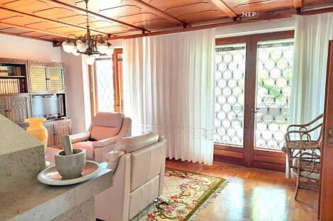 Дом в центре города Сежана: 16