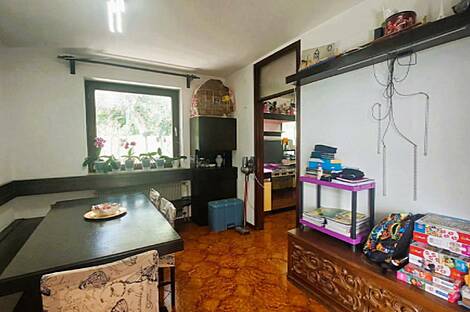 Сеча, дом: 27