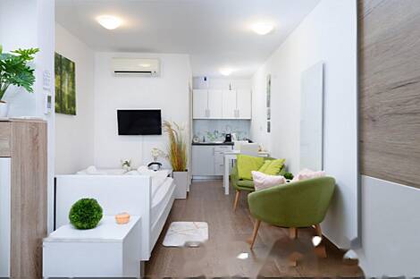 Квартира, балкон, крылечко: 1