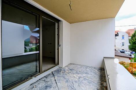 Квартира с тремя комнатами В поле: 11