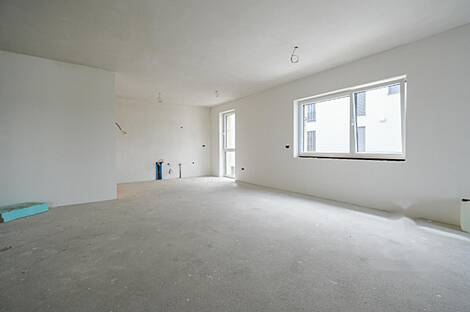 Квартира с тремя комнатами В поле: 24