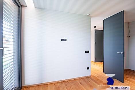 Трехкомнатная квартира в Станежиче: 16