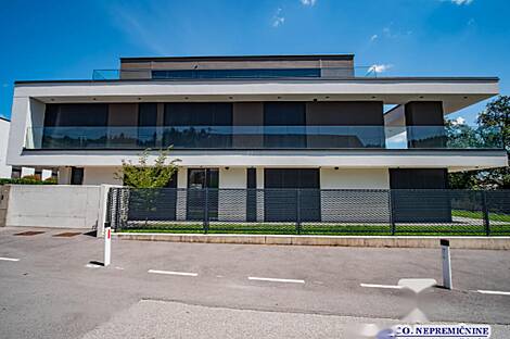 Квартира с тремя комнатами в Станежичах.: 29