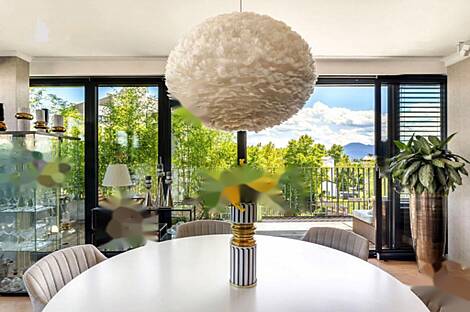 Четырехкомнатная квартира Вич: 4