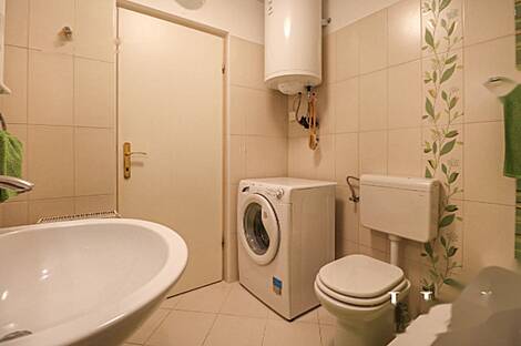 Трехкомнатная квартира в новом районе Рудник.: 8