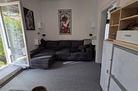 Нижняя Шишка квартира с более чем пятью комнатами.: 1