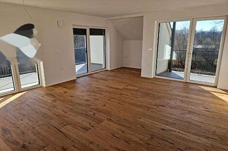 Квартира с тремя комнатами в Черна-Вас: 1