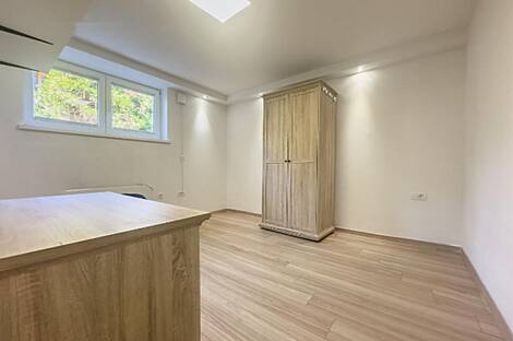 Трехкомнатная квартира в районе Бежиградский двор: 11