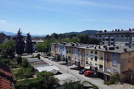 Трёхкомнатная квартира в Бринье: 2