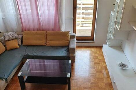 Трёхкомнатная квартира в Бринье: 8