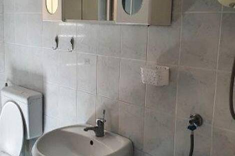 Трёхкомнатная квартира в Бринье: 11