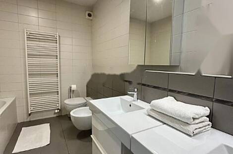 Четырехкомнатная квартира в Трново: 16