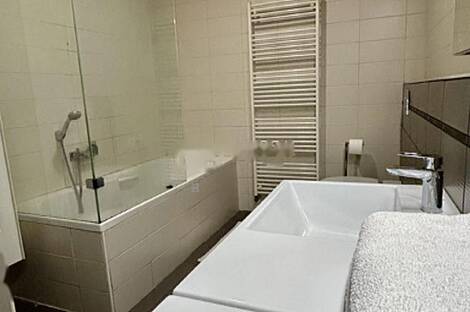 Четырехкомнатная квартира в Трново: 17