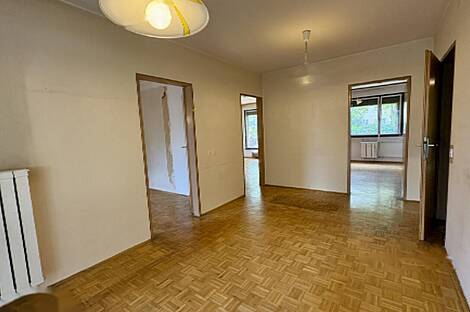 Квартира с четырьмя комнатами: 15