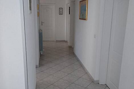 Квартира с четырьмя комнатами в районе Деканы.: 6