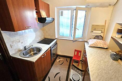 Квартира с одной комнатой в центре города Изола: 3