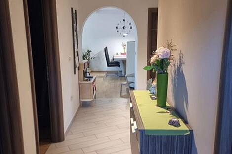 Малия, четырёхкомнатная квартира: 8