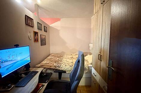 Квартира Копер с тремя комнатами: 10