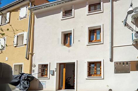 Квартира с двумя комнатами Копер: 2