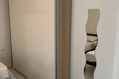 Квартира с четырьмя комнатами в центральной части Копера: 13