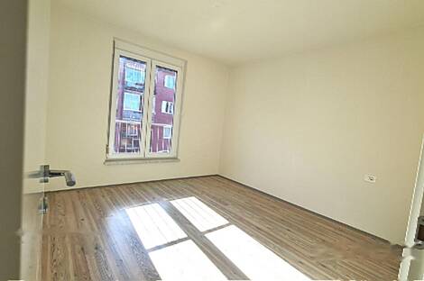 Квартира с четырьмя комнатами в Изоле: 8