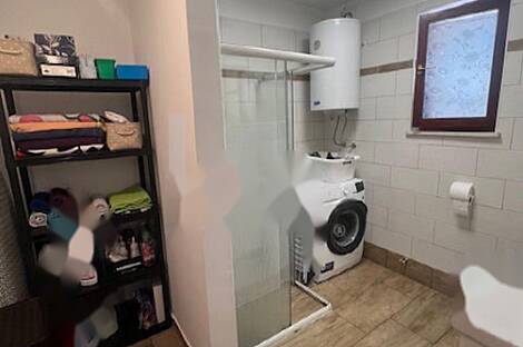 4-комнатная квартира в Шкофие: 10