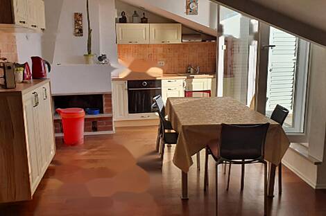 Квартира с тремя комнатами рядом с морем: 15