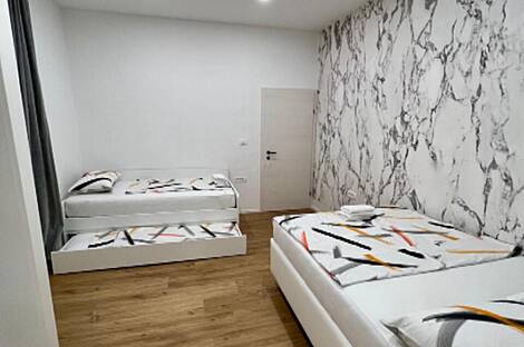 Трёхкомнатная квартира в Пиране, на улице Теслова: 7