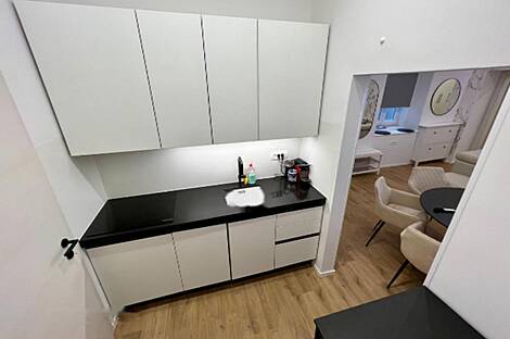 Трёхкомнатная квартира в Пиране, на улице Теслова: 11