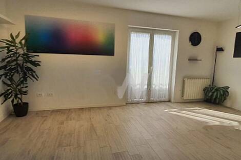 Плавье: квартира с двумя комнатами: 5