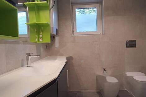 Плавье: квартира с двумя комнатами: 10