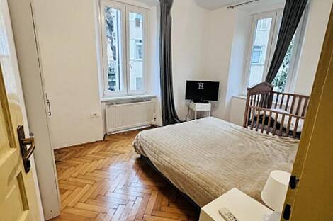 Квартира с двумя комнатами в Портороже: 1