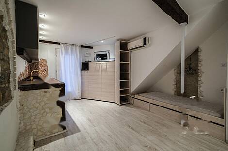 Студия в Пиран Центре: 1