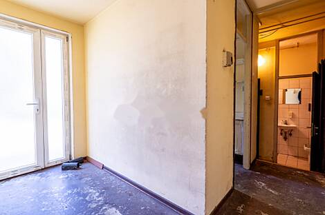 Копер, квартира с 5 или более комнатами: 4