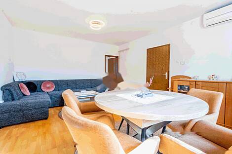 Квартира в Изоле с четырьмя комнатами: 6