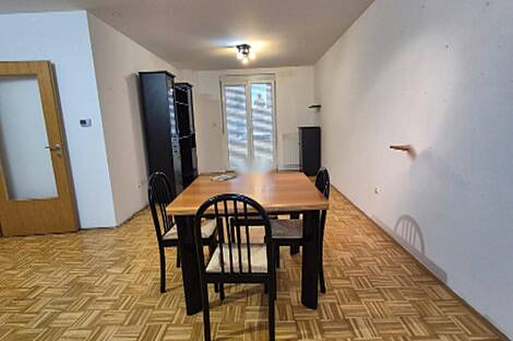 Квартира в Сежане с тремя комнатами: 2